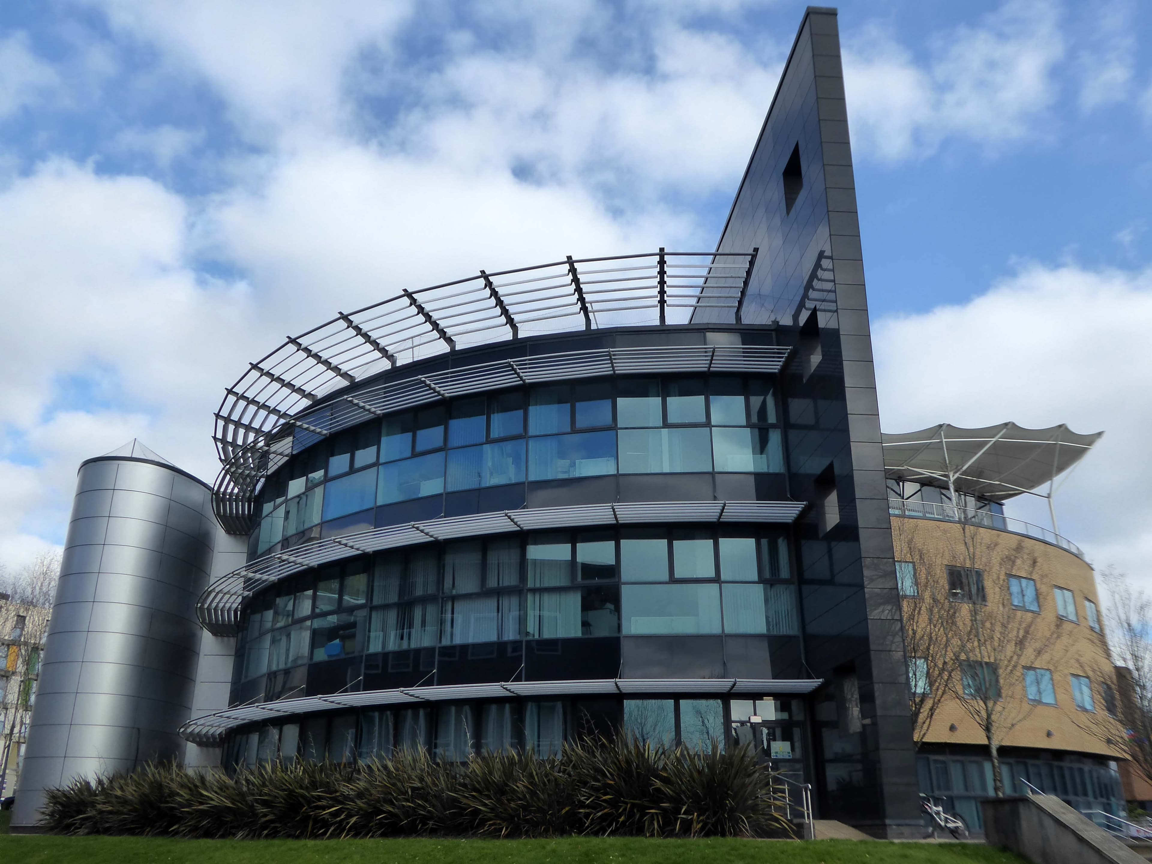 Swansea University (Abertawe) campus 3